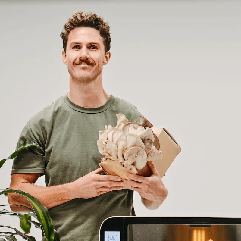 Portrait of Ben Schaeffer